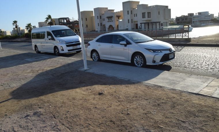 El Gouna zum Flughafen Hurghada mit dem Auto 2024