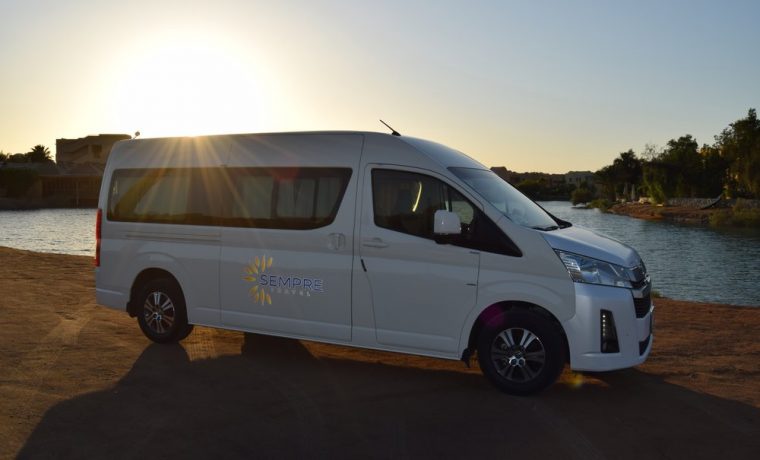 El Gouna nach Sahl Hasheesh mit dem Minibus 2024