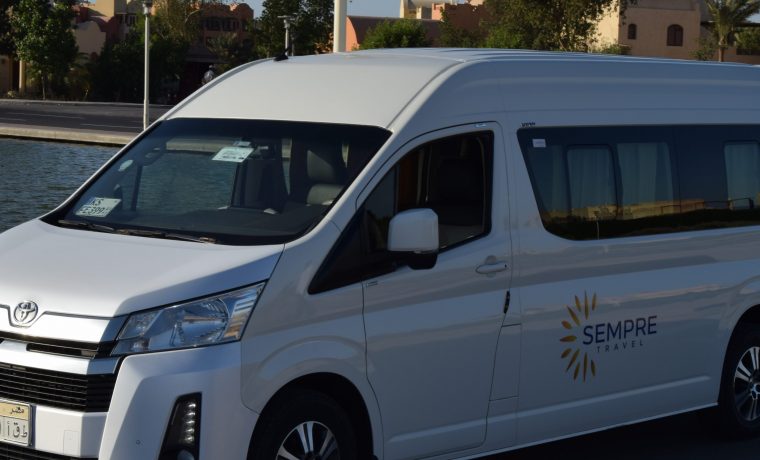 Marsa Alam nach Luxor mit dem Minibus 2024